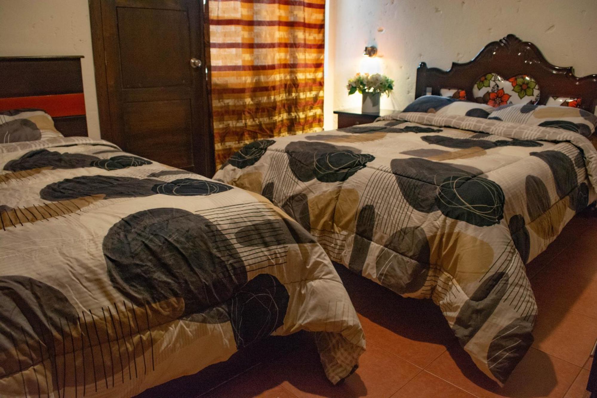 Hostal Cielo Cuenca Exterior photo